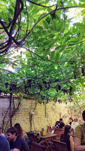 Snapchat-1347472614~2